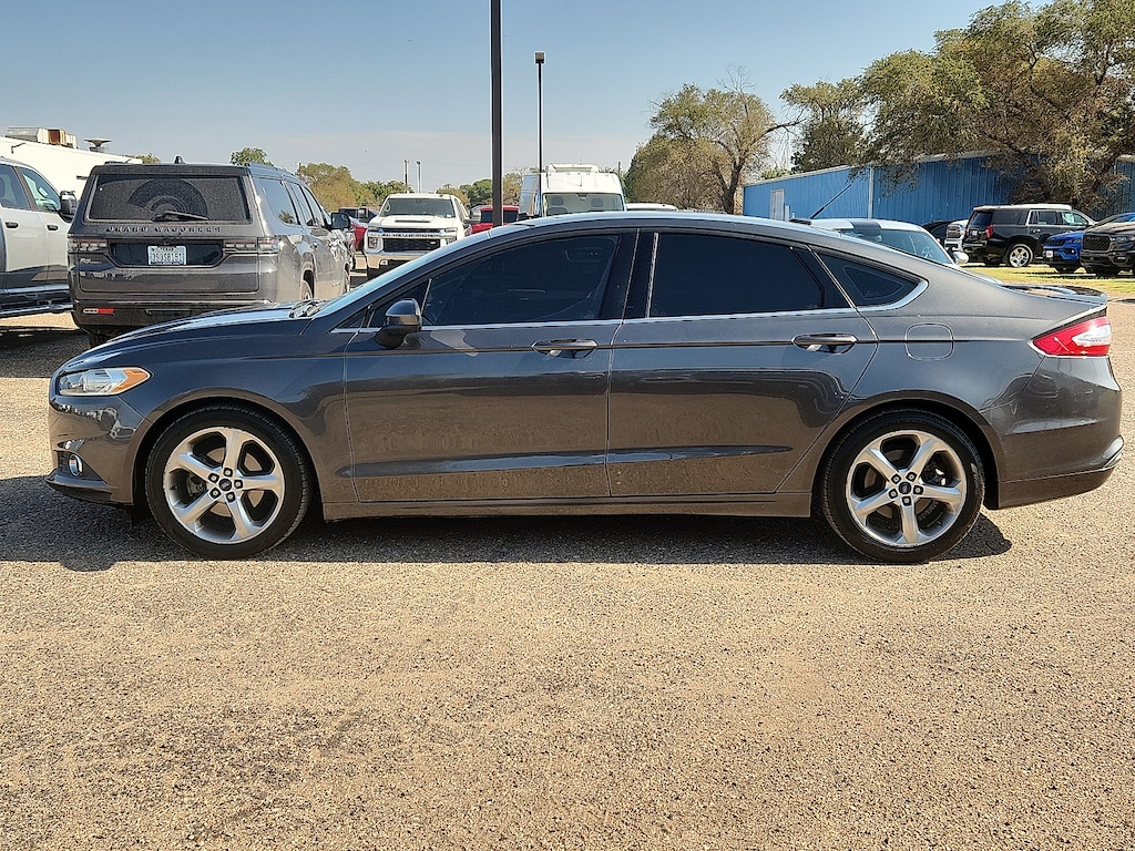 Used 2016 Ford Fusion S Front-wheel Drive Sedan