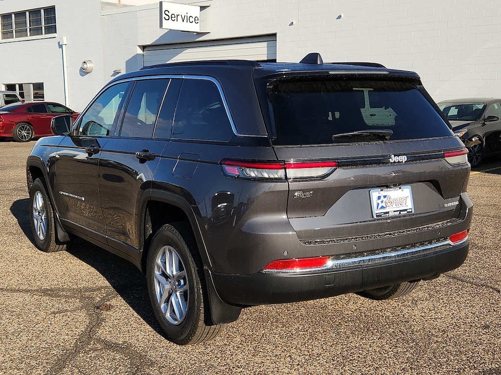 New 2025 Jeep Grand Cherokee LAREDO X 4X2 Sport Utility