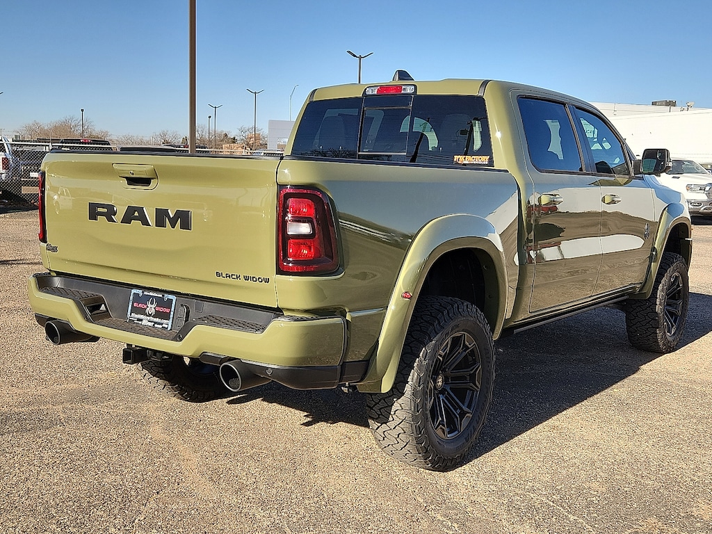 New 2026 Ram 1500 BIG HORN CREW CAB 4X4 5'7 BOX Pickup
