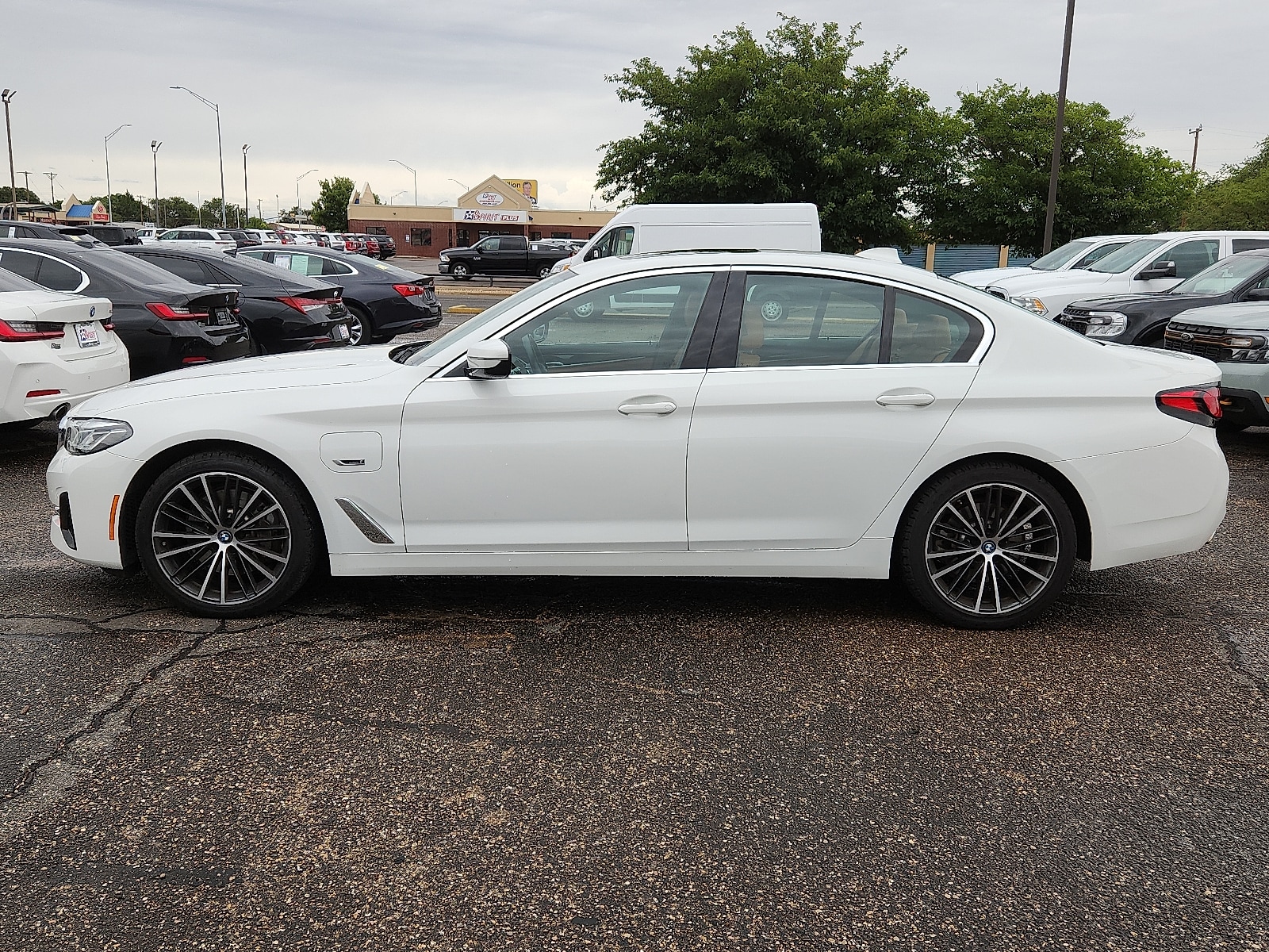 Used 2023 BMW 5 Series 530e with VIN WBA13AG09PCL84826 for sale in Lubbock, TX