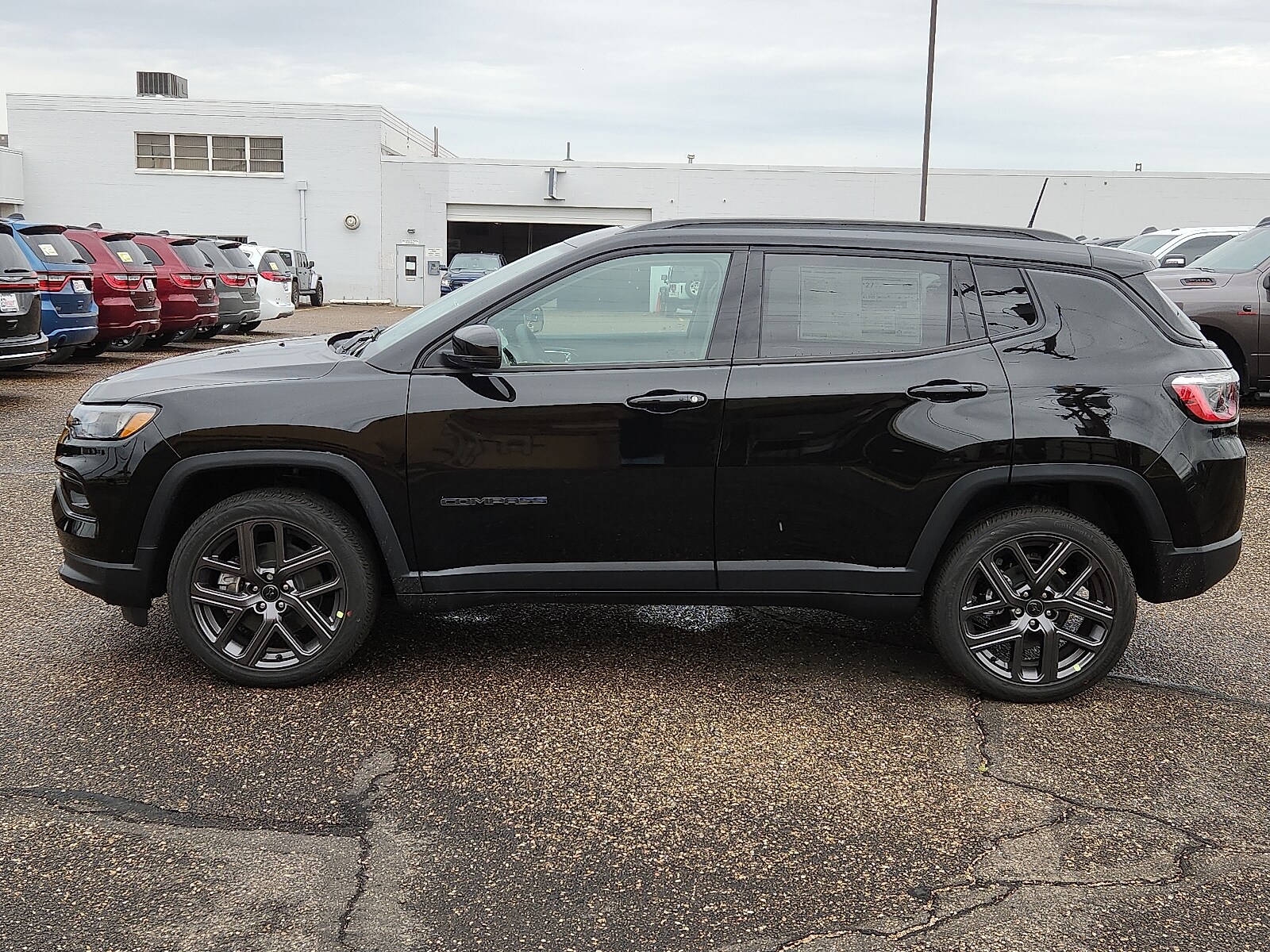 2025 Jeep Compass Limited photo 2