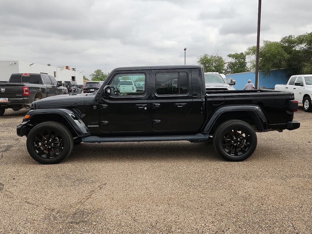 Used 2023 Jeep Gladiator High Altitude 4x4 Crew Cab 5 ft. box