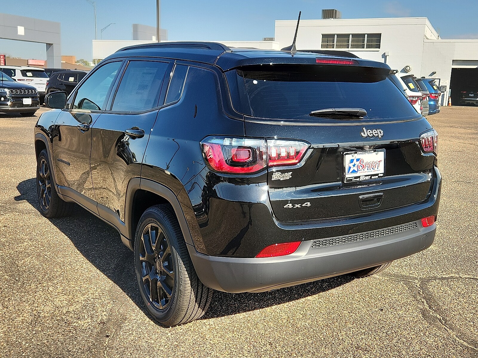 2026 Jeep Compass Latitude photo 3