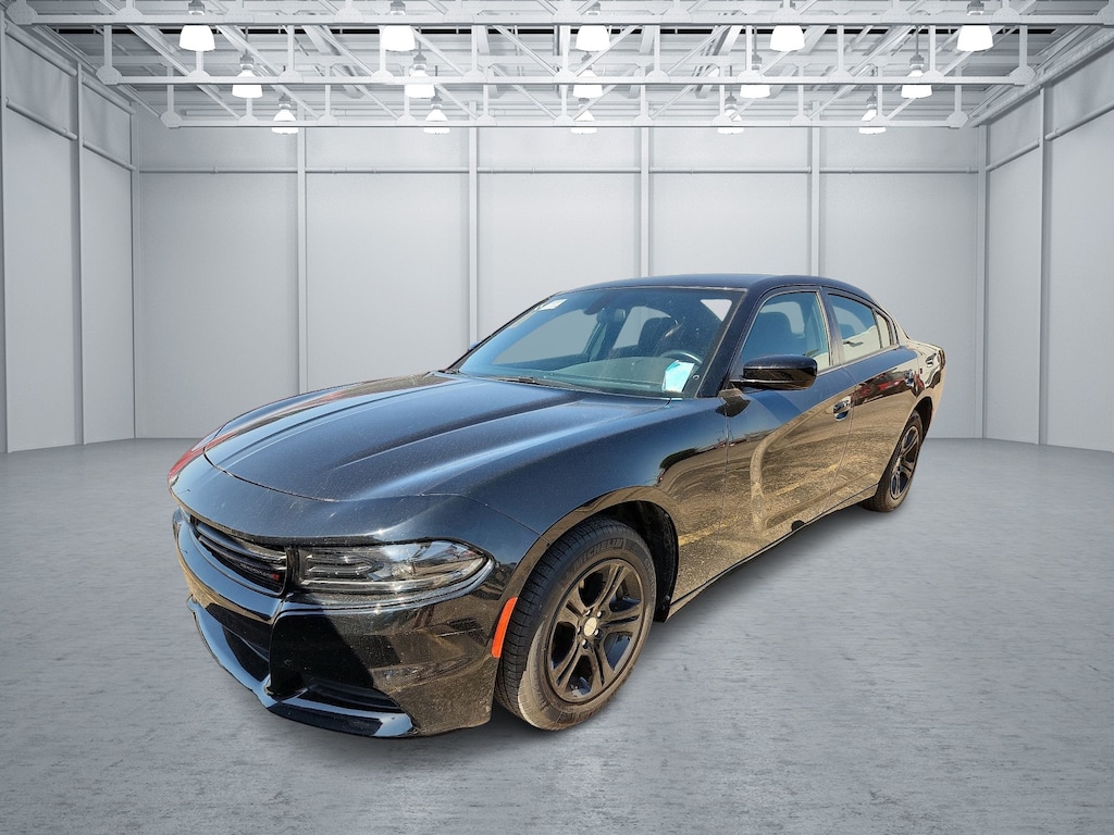 Used 2022 Dodge Charger SXT Rear-Wheel Drive Sedan