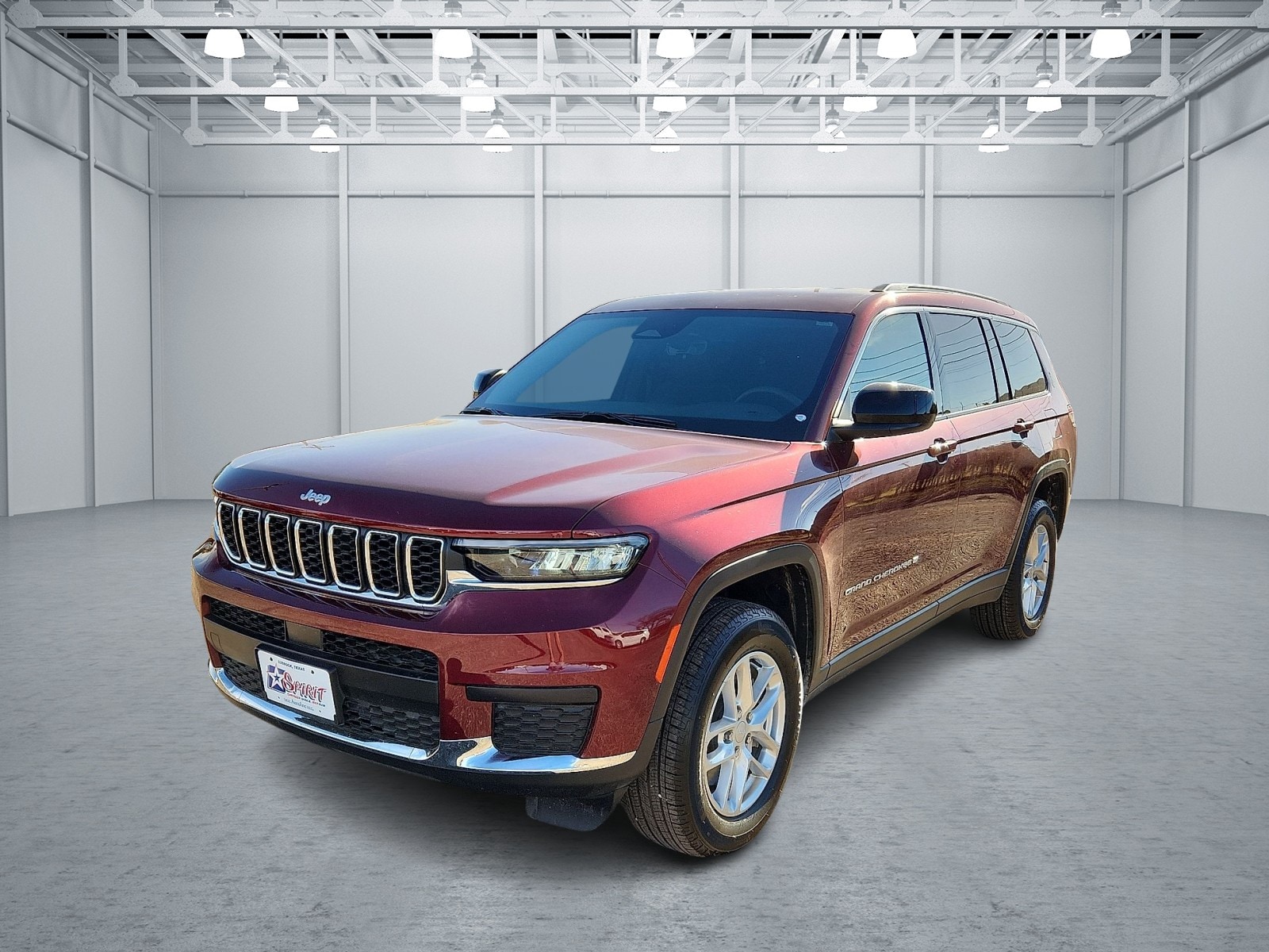 2025 Jeep Grand Cherokee L Laredo's photo
