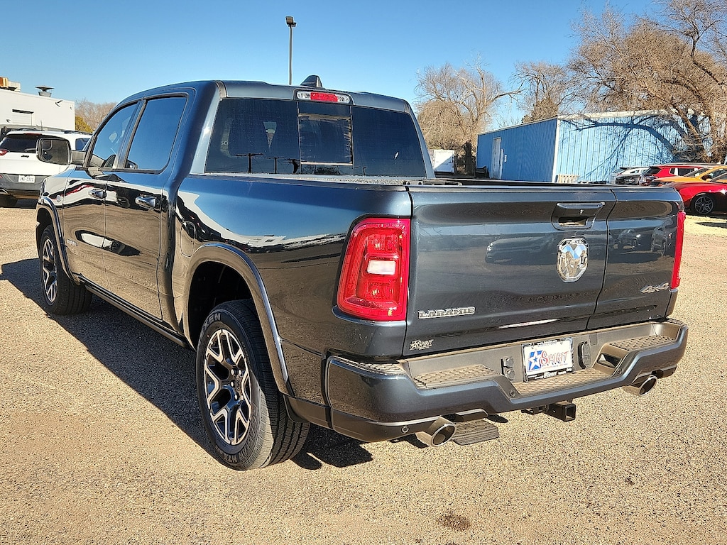 New 2026 Ram 1500 LARAMIE CREW CAB 4X4 5'7 BOX Pickup