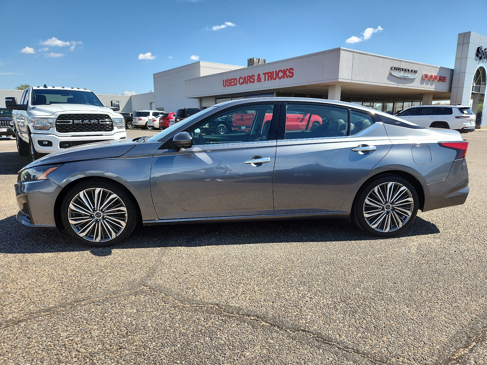 Used 2023 Nissan Altima SL with VIN 1N4BL4EV2PN362278 for sale in Lubbock, TX