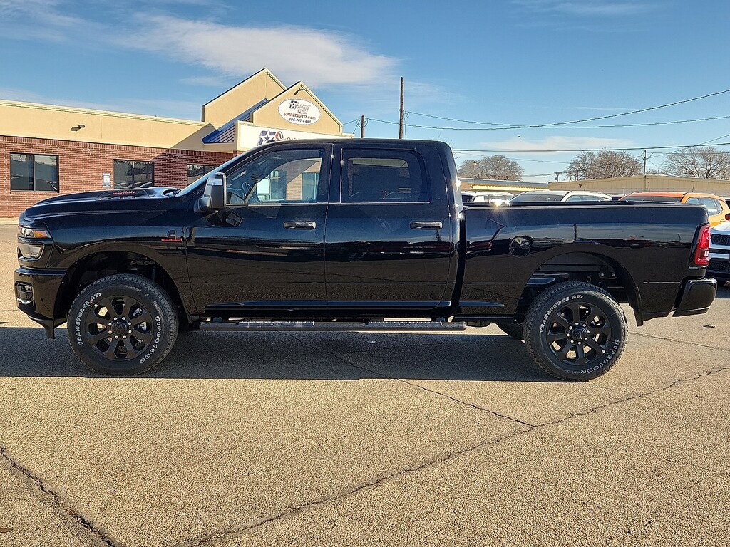 New 2026 Ram 2500 BLACK EXPRESS CREW CAB 4X4 6'4 BOX Pickup