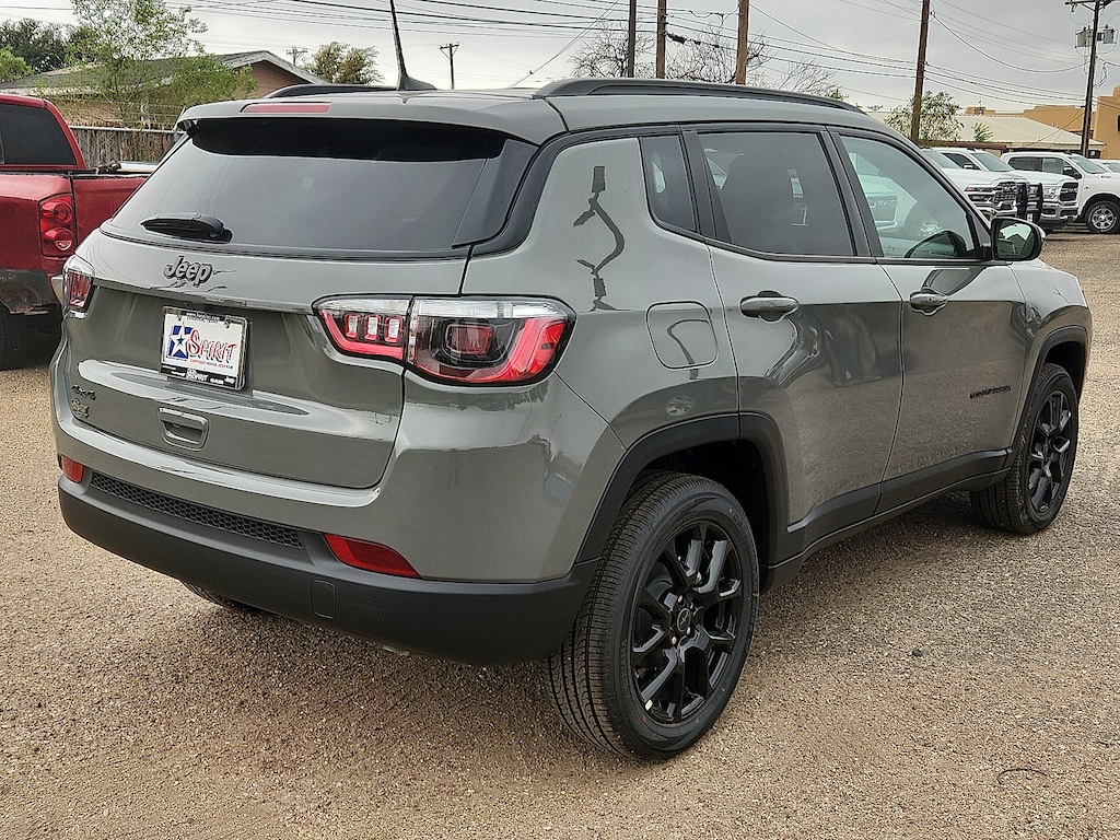 New 2026 Jeep Compass LATITUDE ALTITUDE 4X4 Sport Utility