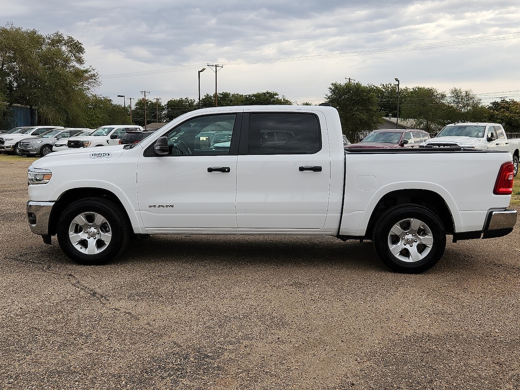 Used 2025 RAM 1500 Big Horn/Lone Star 4x4 Crew Cab 144.5 in. WB