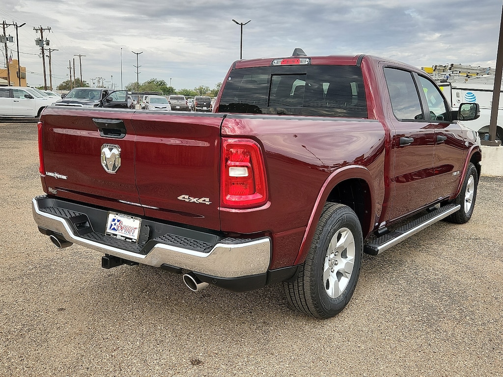 New 2026 Ram 1500 LONE STAR CREW CAB 4X4 5'7 BOX Pickup
