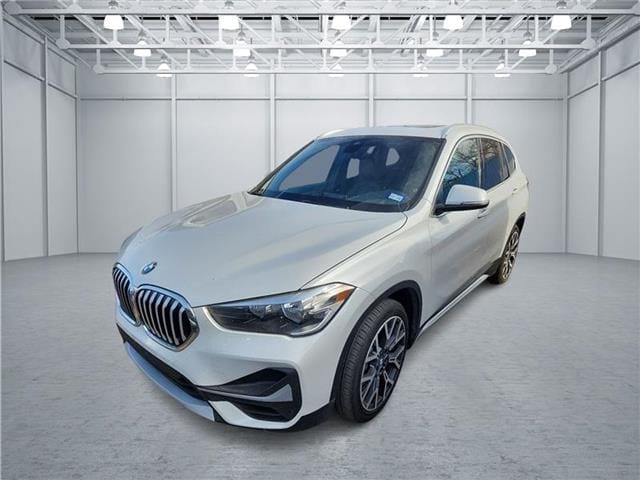 2021 BMW X1 28i's photo