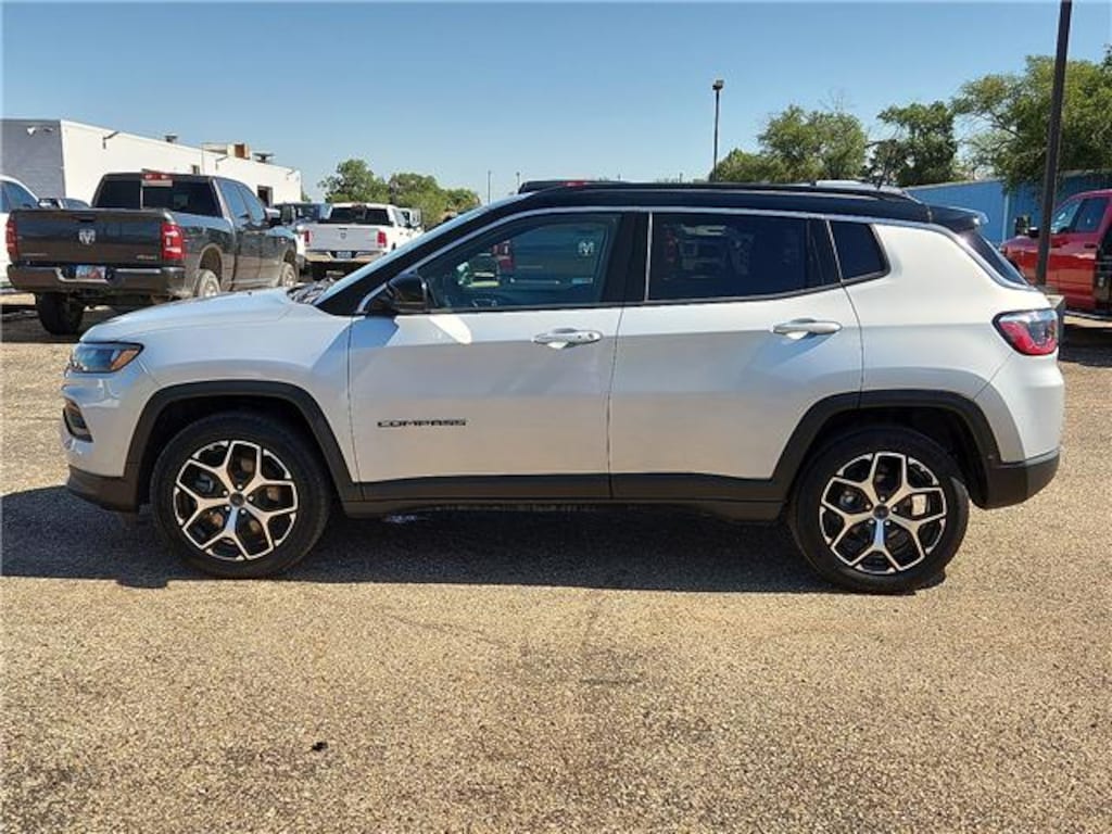 Used 2025 Jeep Compass Limited 4x4