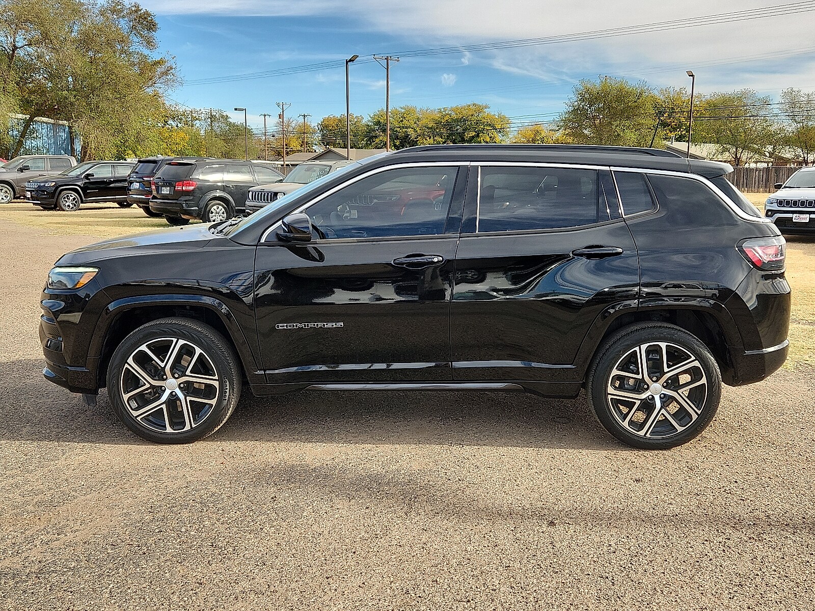 2024 Jeep Compass Limited photo 2