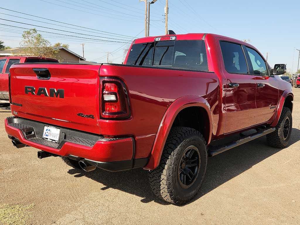 New 2026 Ram 1500 BIG HORN CREW CAB 4X4 5'7 BOX Pickup
