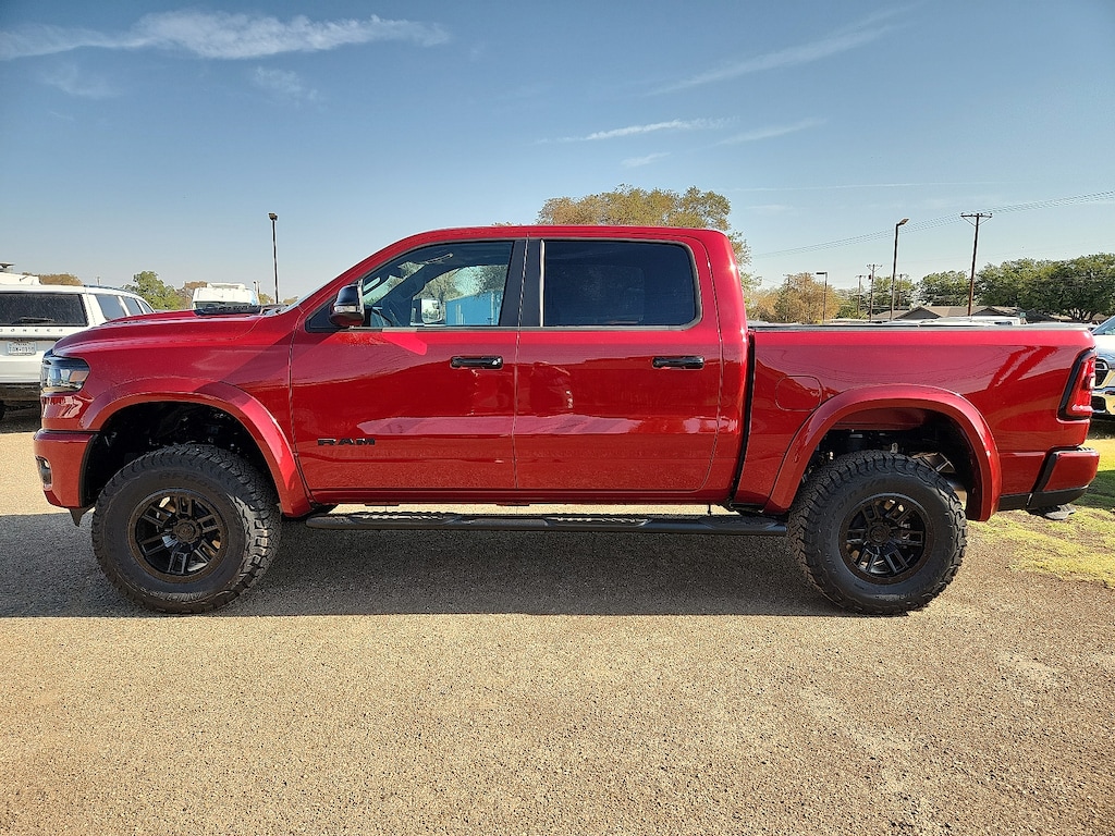 New 2026 Ram 1500 BIG HORN CREW CAB 4X4 5'7 BOX Pickup