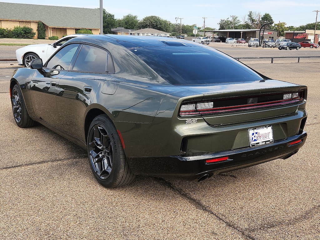 New 2026 Dodge Charger R/T 4-DOOR AWD Sedan