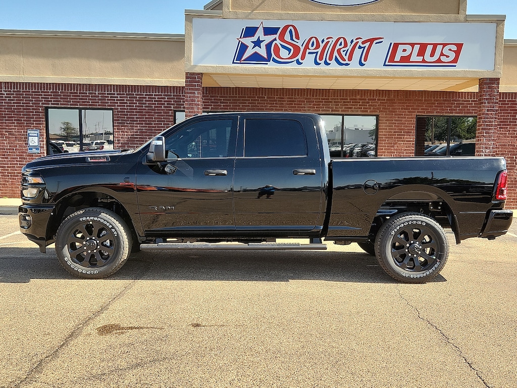 New 2026 Ram 2500 LONE STAR CREW CAB 4X4 6'4 BOX Pickup