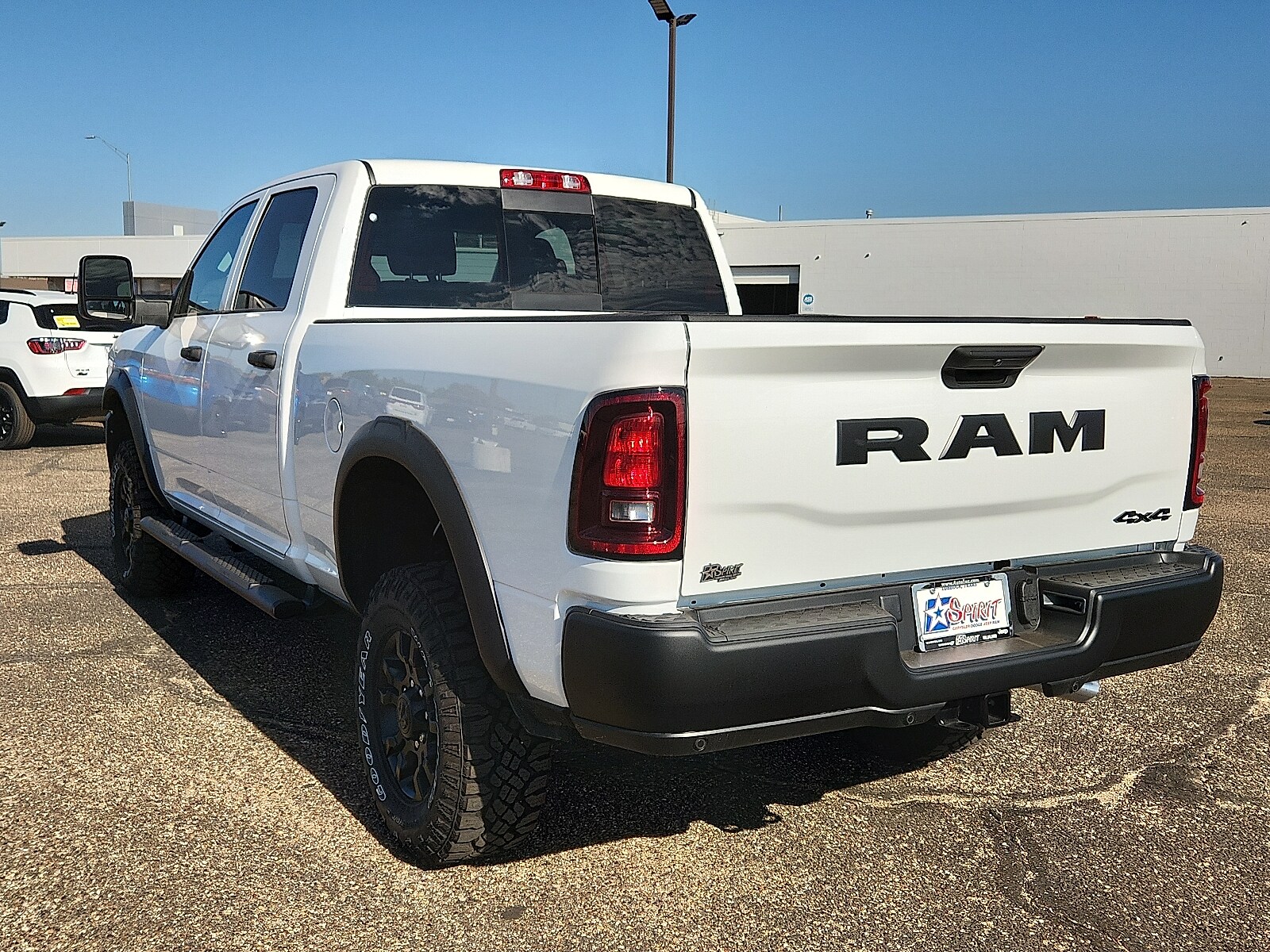 2025 Ram 2500 Tradesman photo 2