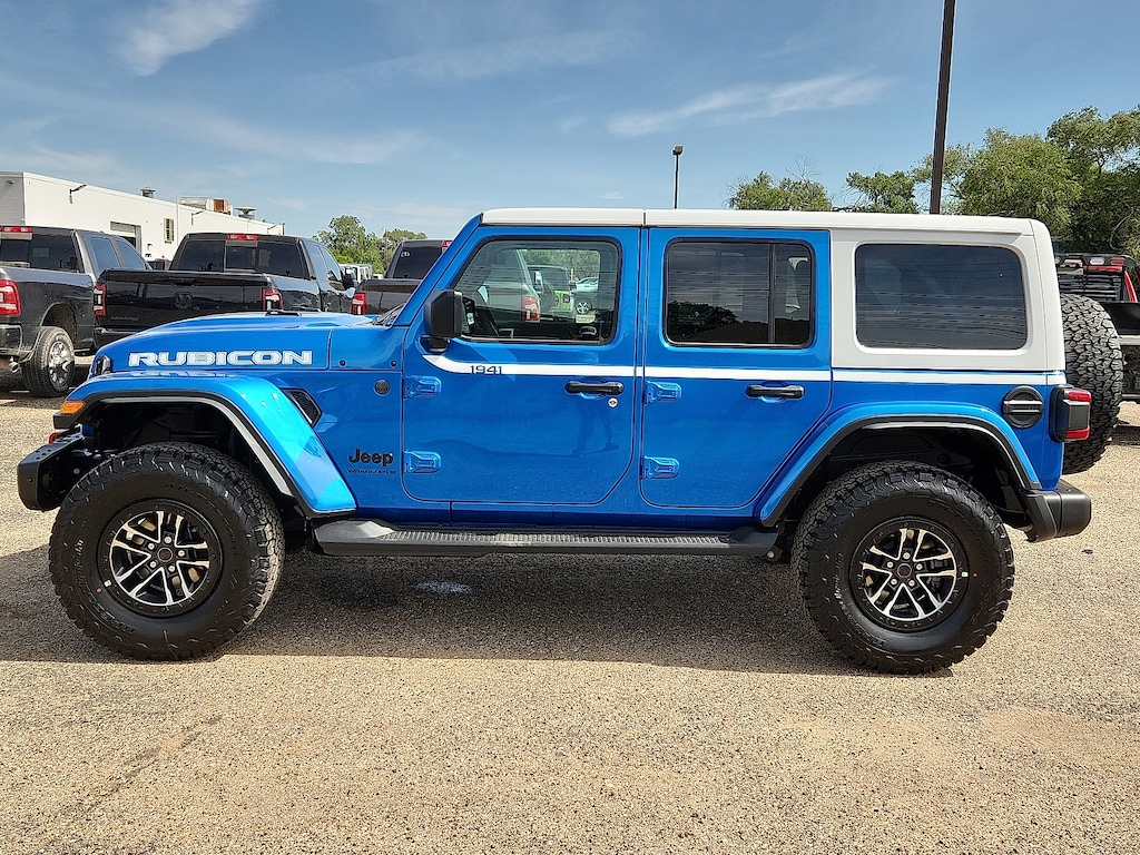 New 2026 Jeep Wrangler 4-DOOR RUBICON Sport Utility