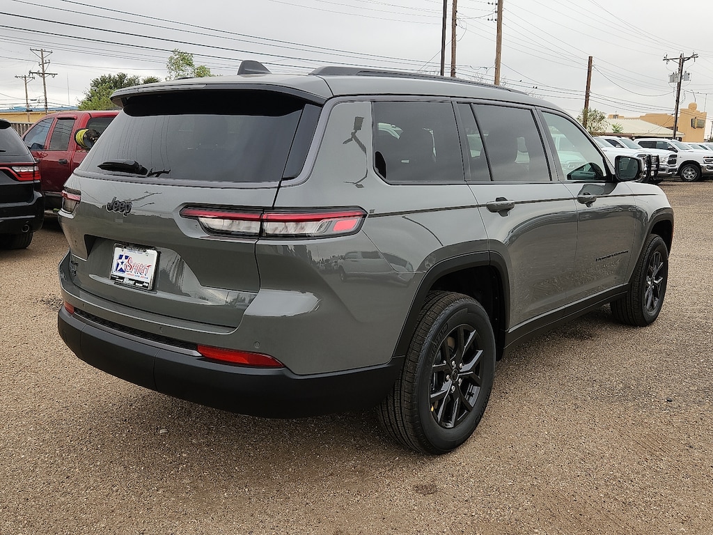 New 2027 Jeep Grand Cherokee L 3 Row LAREDO 4X4 Sport Utility