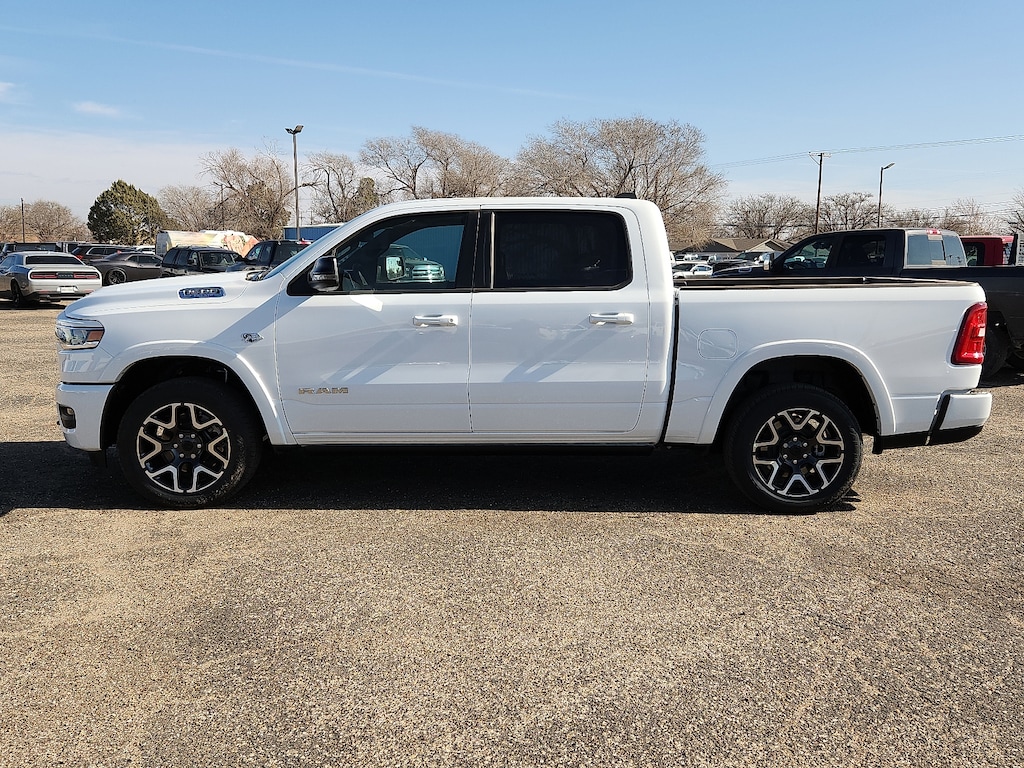 New 2026 Ram 1500 LARAMIE CREW CAB 4X4 5'7 BOX Pickup
