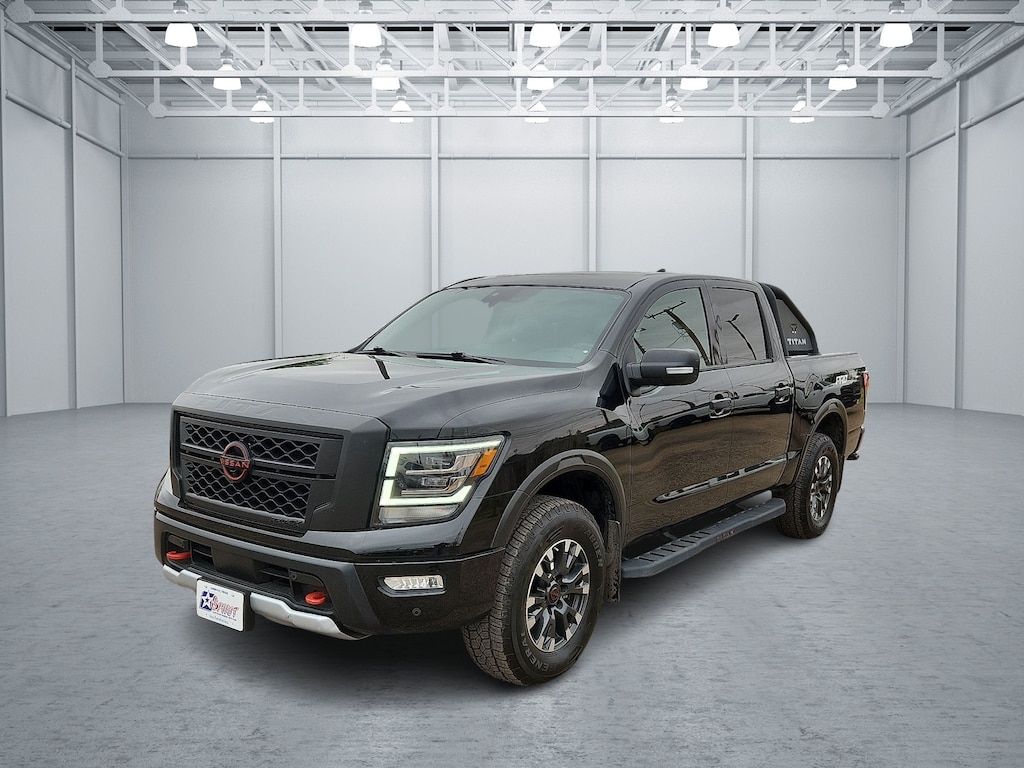 Used 2024 Nissan Titan PRO-4X (A9) 4x4 Crew Cab 5.5 ft. box 139.8 in. WB