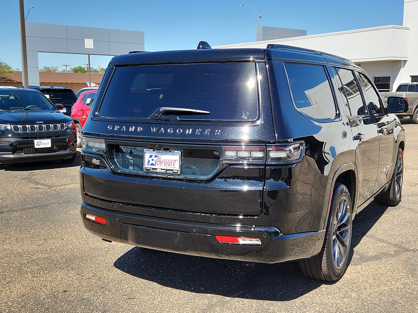 2024 Jeep Grand Wagoneer Obsidian photo 4
