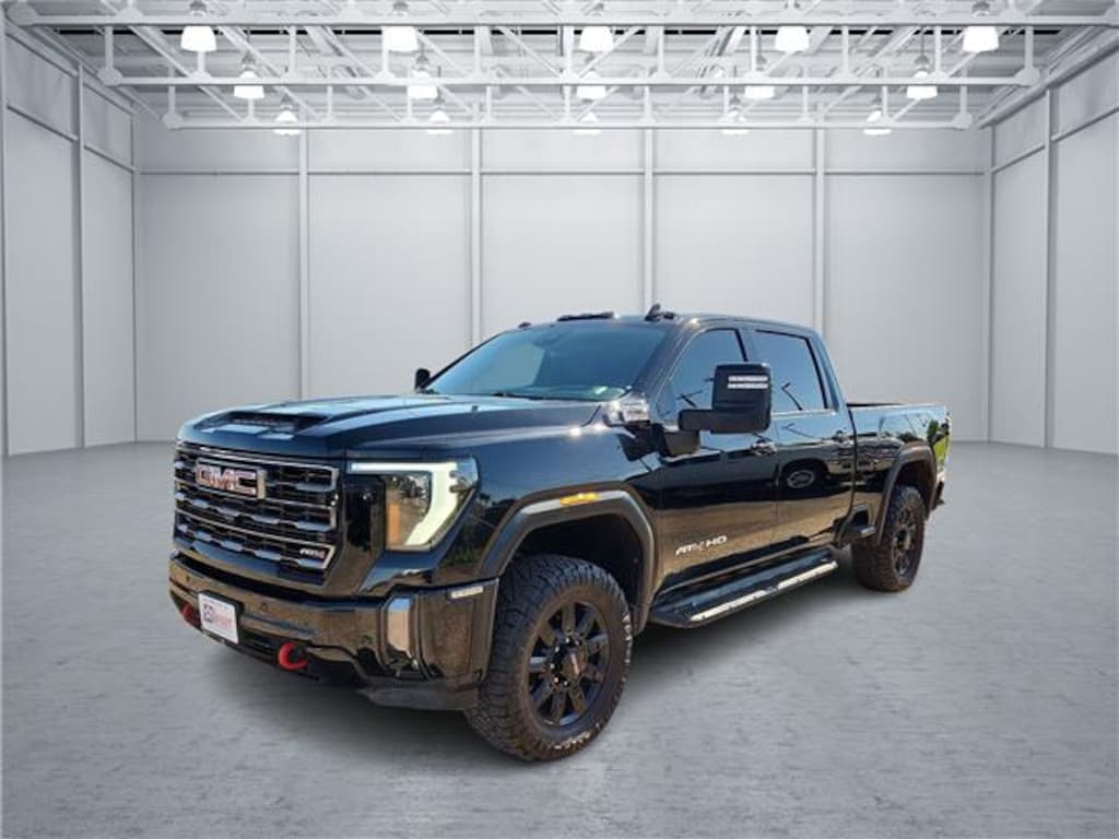Used 2024 GMC Sierra 2500HD AT4 4x4 Crew Cab 6.75 ft. box 159 in. WB