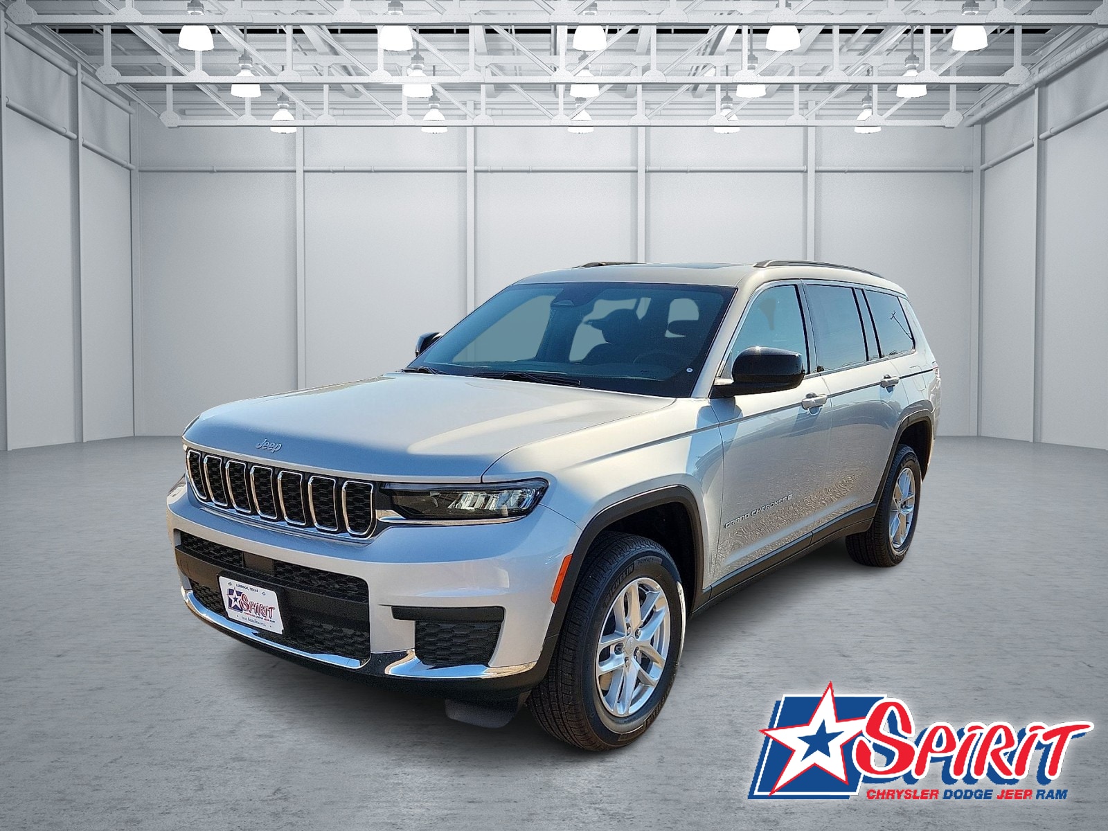 2025 Jeep Grand Cherokee L Laredo's photo