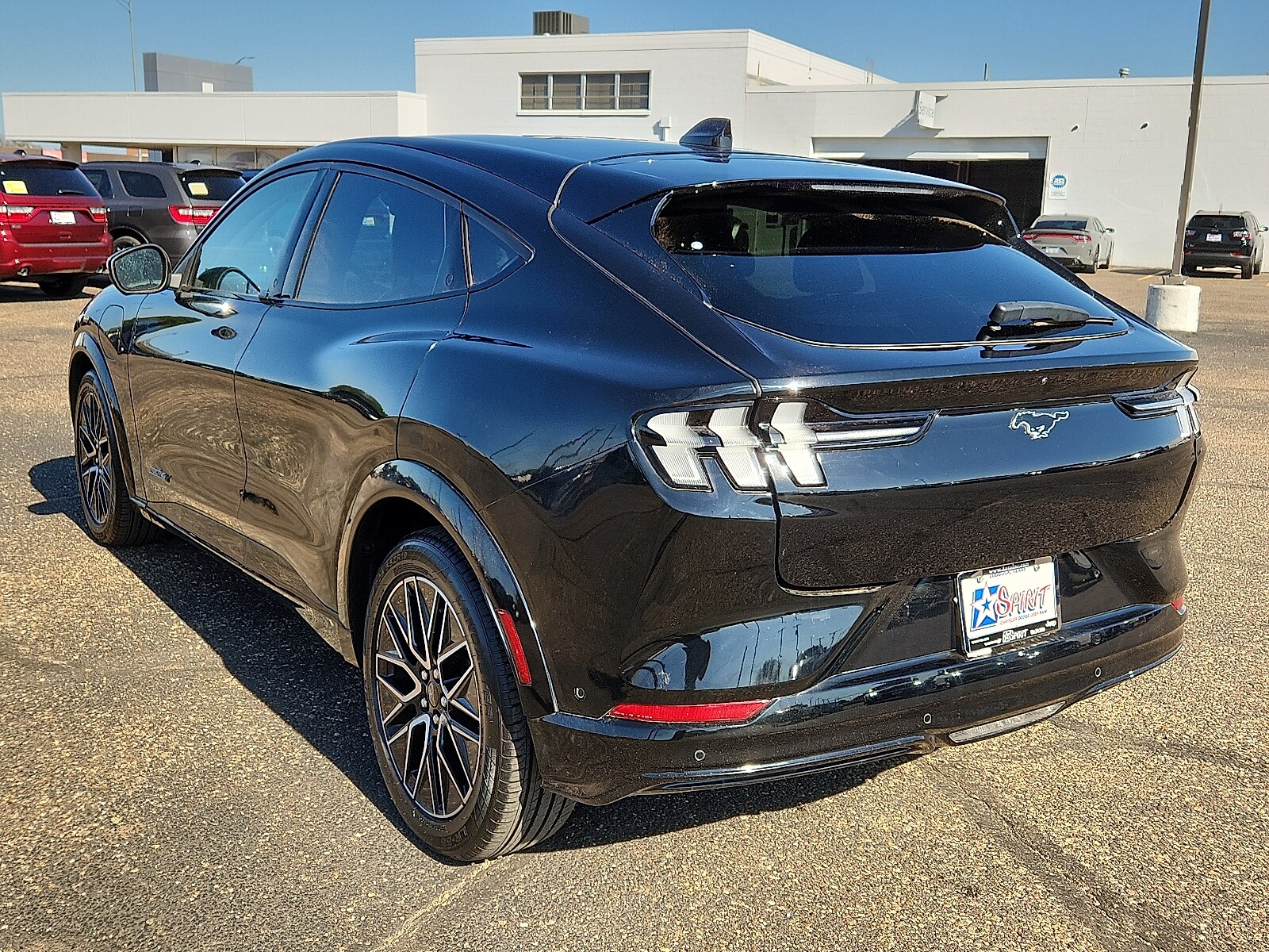 2024 Ford Mustang Mach-E Premium photo 3