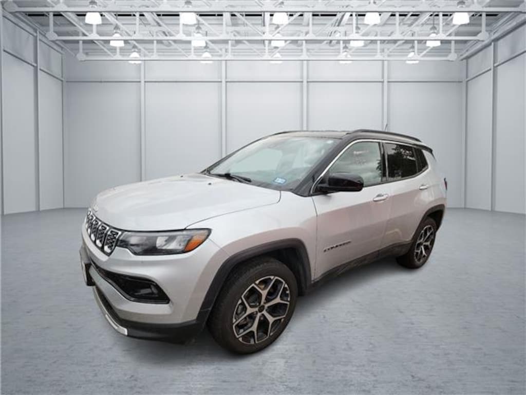 Used 2025 Jeep Compass Limited 4x4