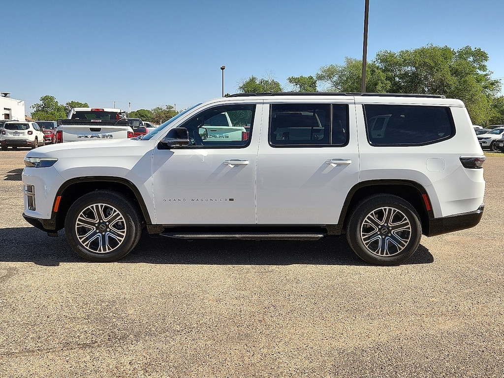 New 2026 Jeep Grand Wagoneer 4X4 Sport Utility