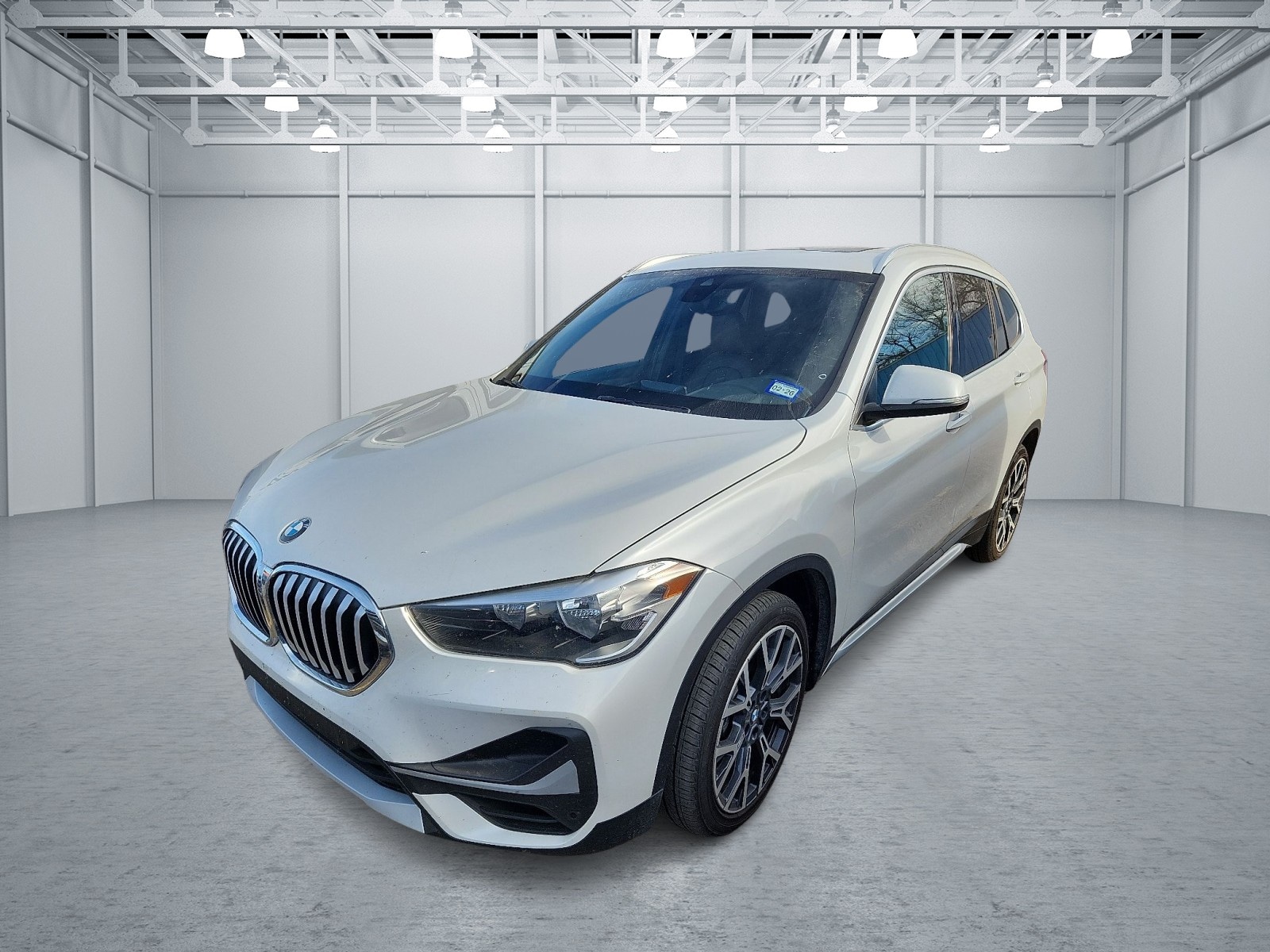 2021 BMW X1 28i's photo