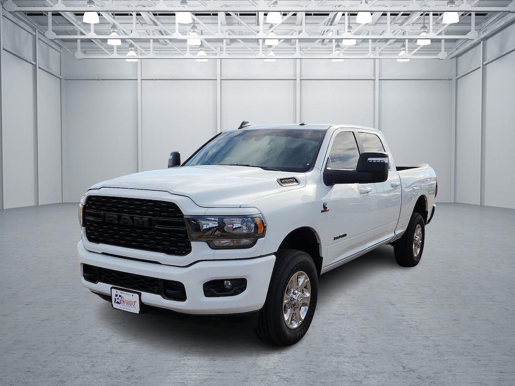 Used 2024 RAM 2500 Big Horn 4x4 Crew Cab 6.3 ft. box 149 in. WB