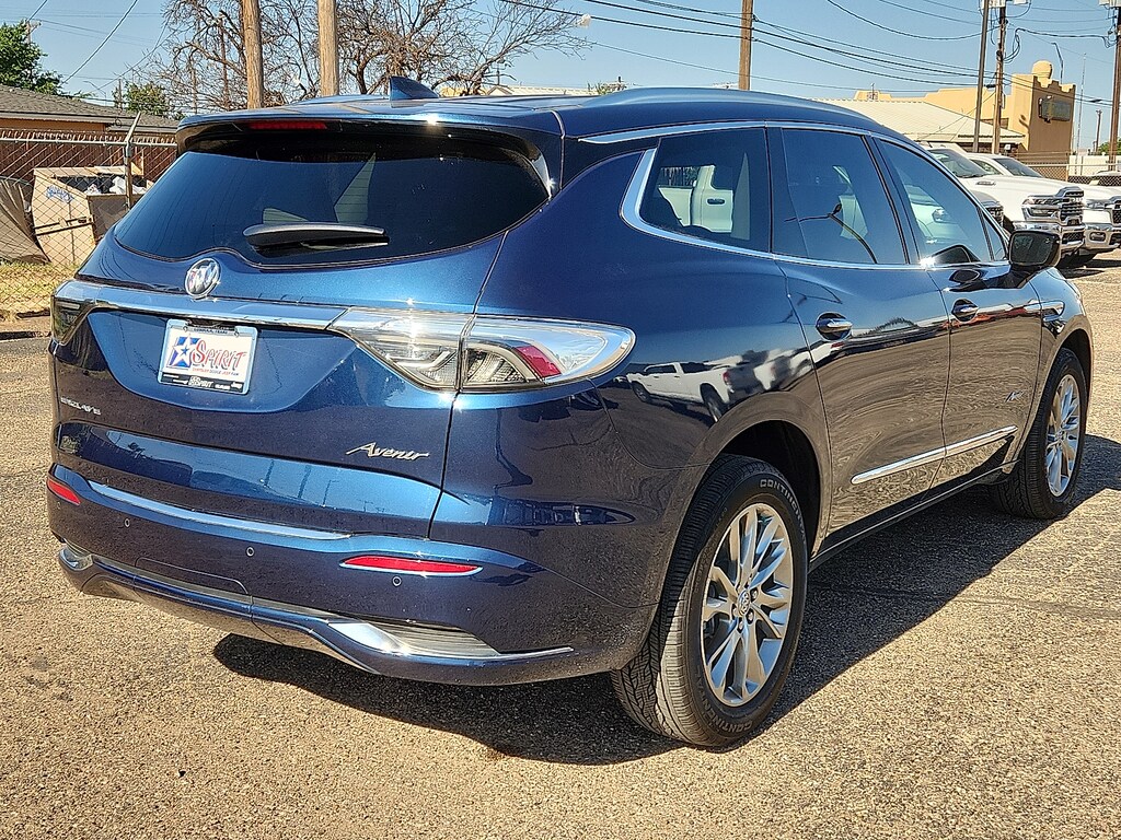 Used 2024 Buick Enclave Avenir Front-Wheel Drive
