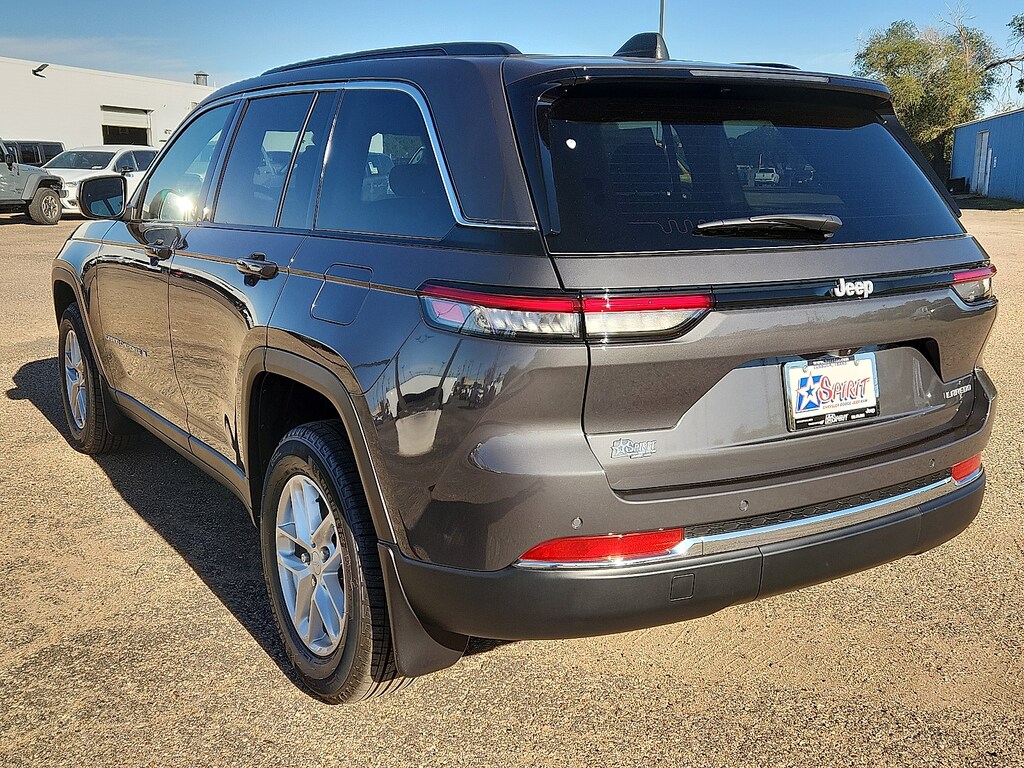 New 2025 Jeep Grand Cherokee LAREDO X 4X2 Sport Utility