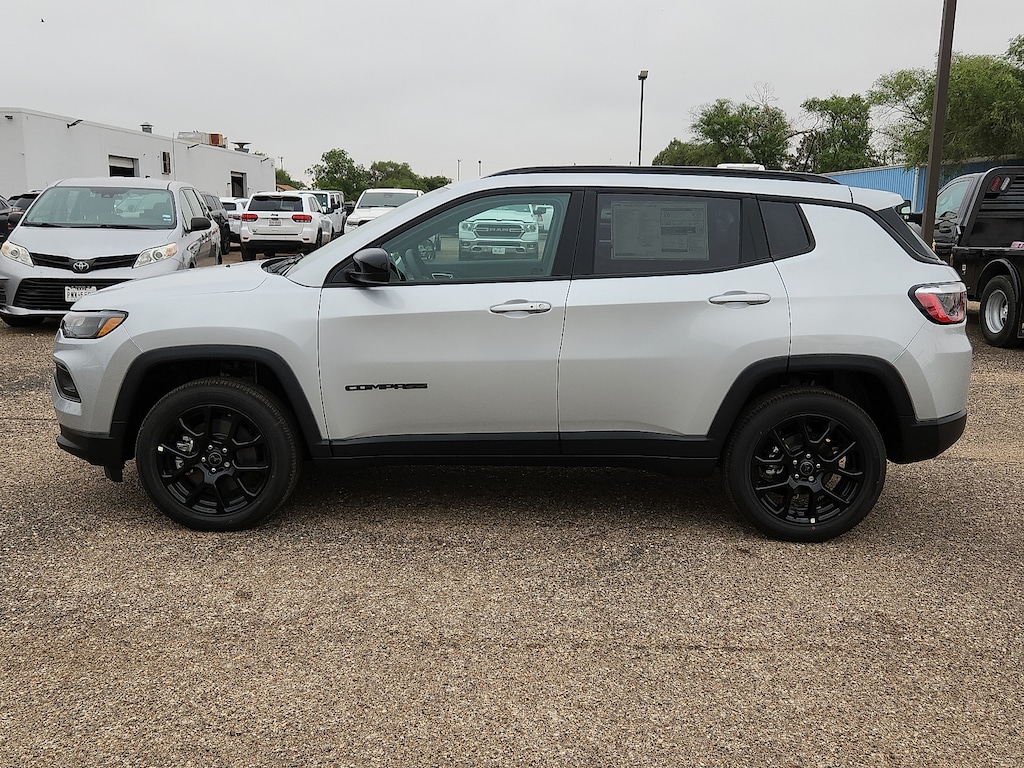 New 2026 Jeep Compass LATITUDE ALTITUDE 4X4 Sport Utility
