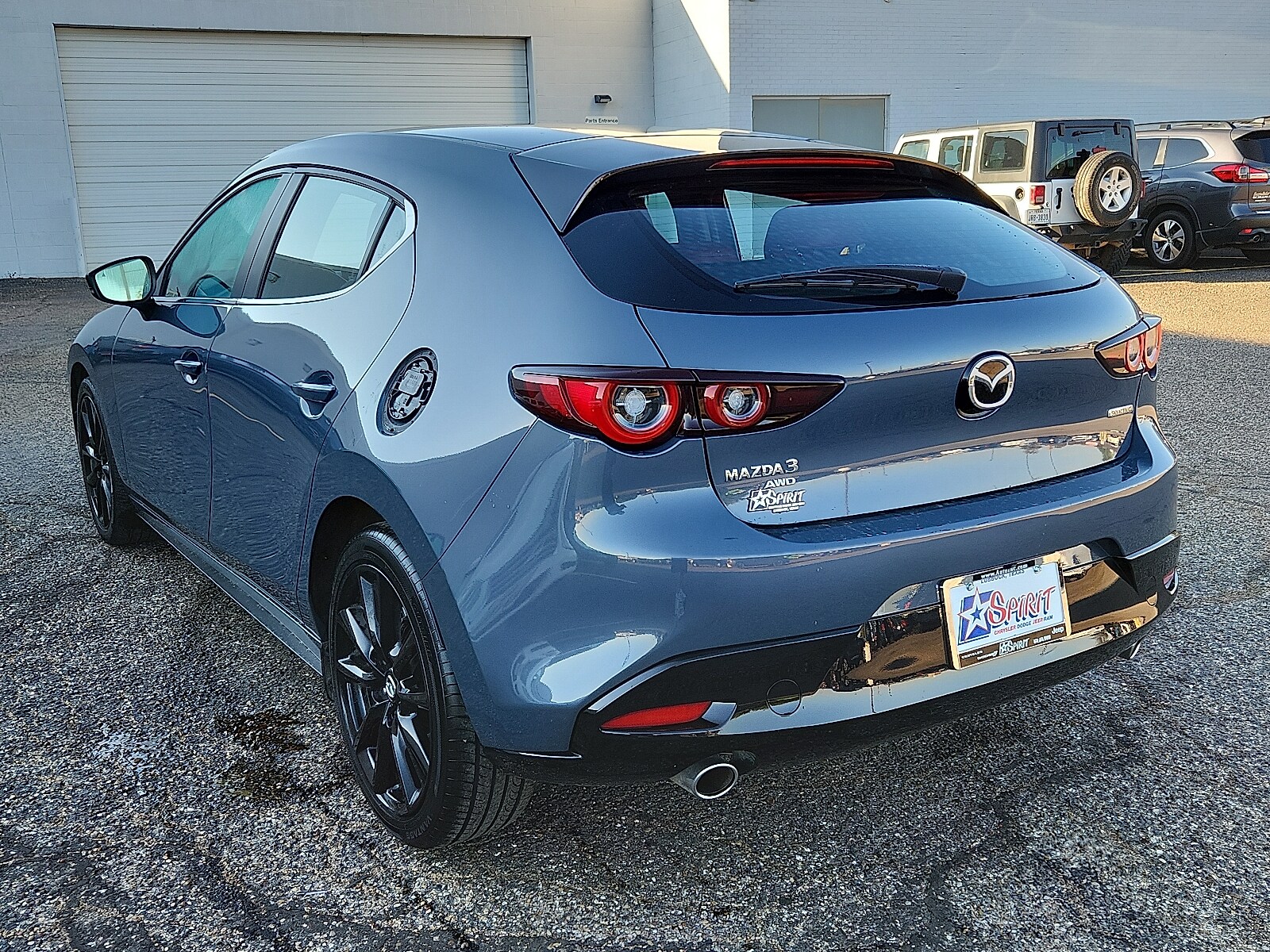 2024 Mazda Mazda3 2.5 s Carbon Hatchback photo 3