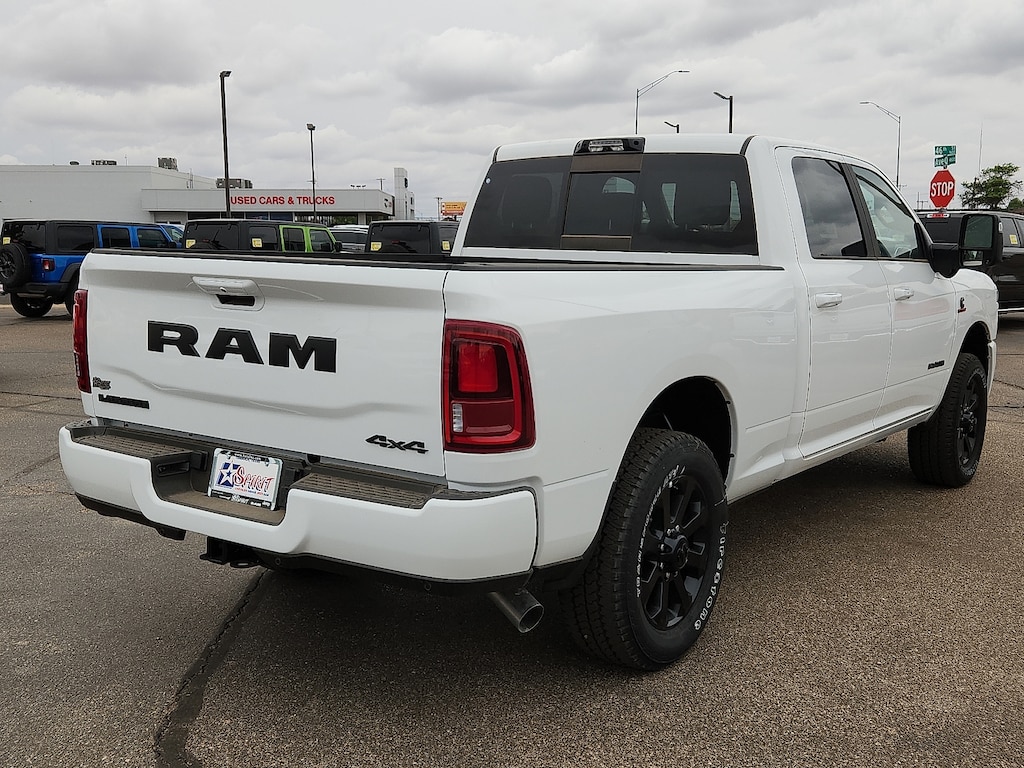 New 2026 Ram 2500 LARAMIE CREW CAB 4X4 6'4 BOX Pickup