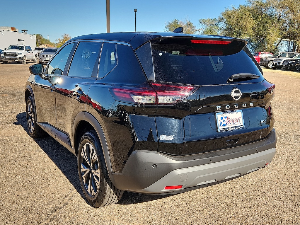 Used 2023 Nissan Rogue SV