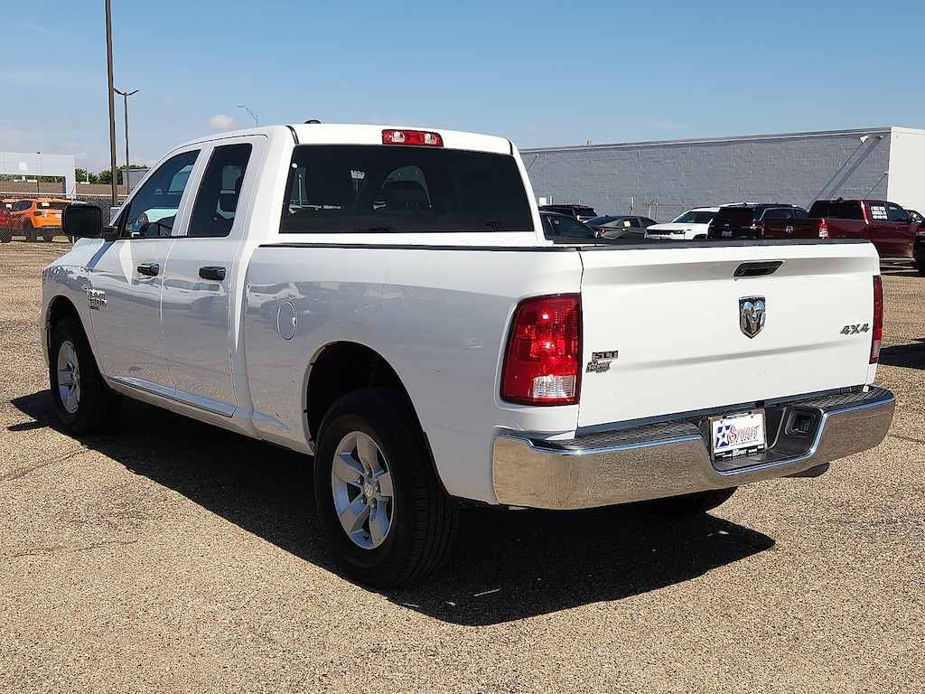 Used 2024 RAM 1500 Classic SLT 4x4 Quad Cab 6.3 ft. box 140 in. WB
