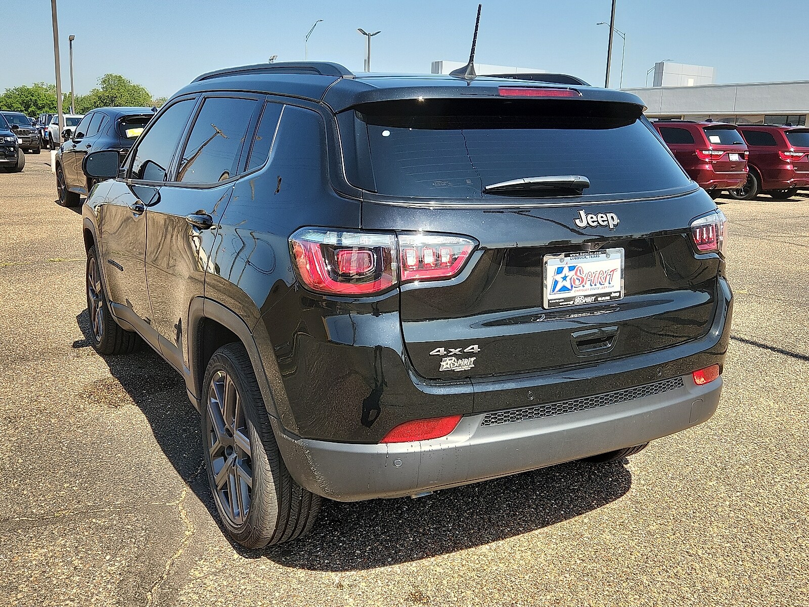 2025 Jeep Compass Limited photo 3