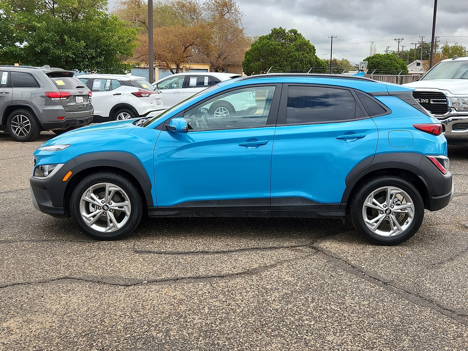 Used 2023 Hyundai Kona SEL with VIN KM8K62AB4PU979474 for sale in Lubbock, TX