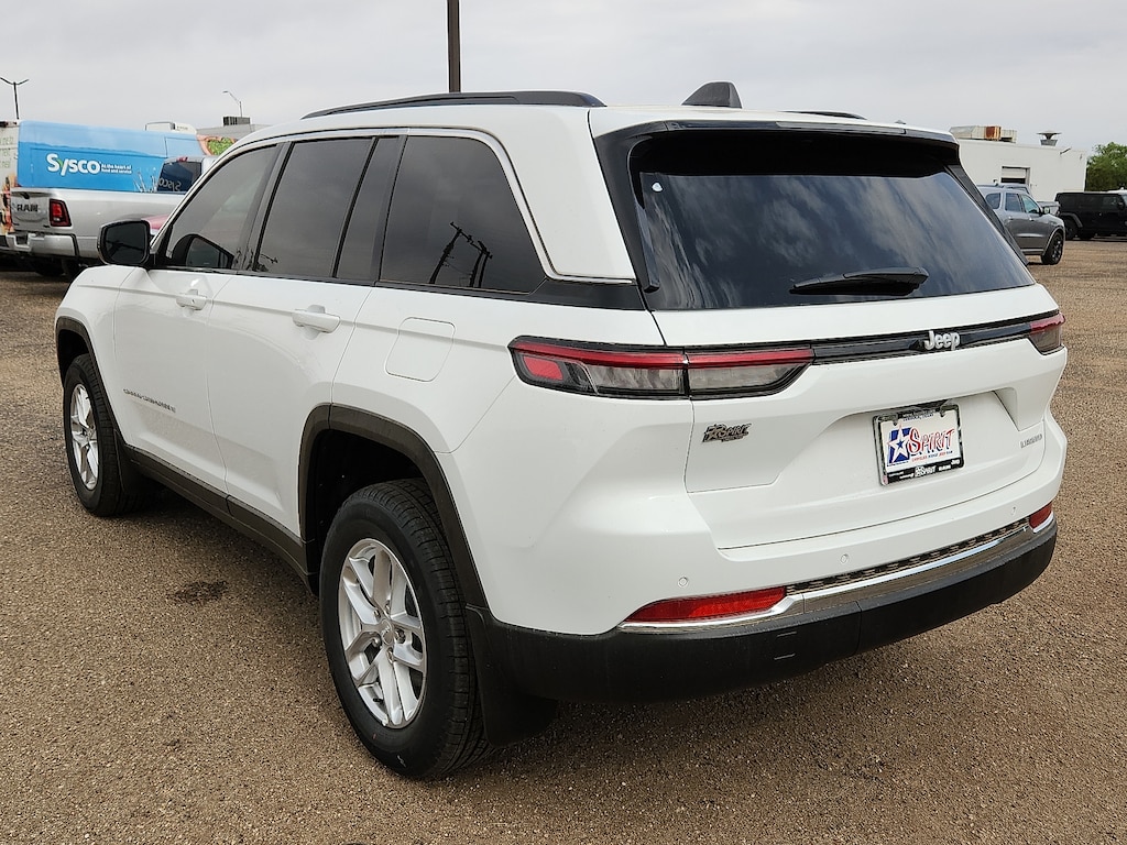 New 2025 Jeep Grand Cherokee LAREDO X 4X2 Sport Utility
