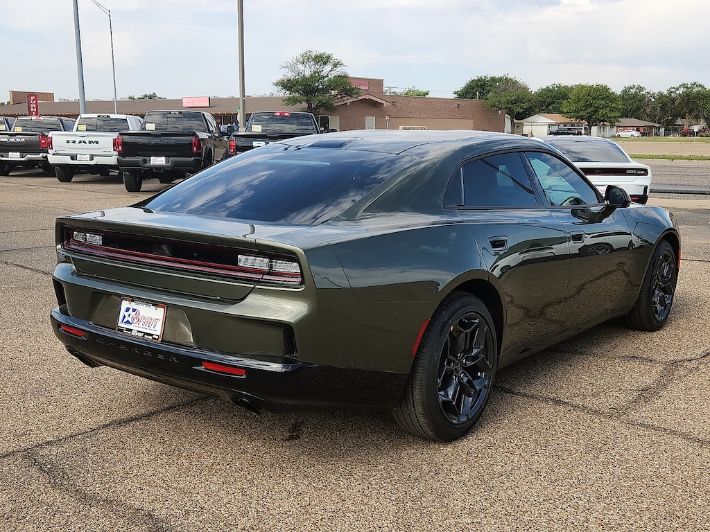 New 2026 Dodge Charger R/T 4-DOOR AWD Sedan