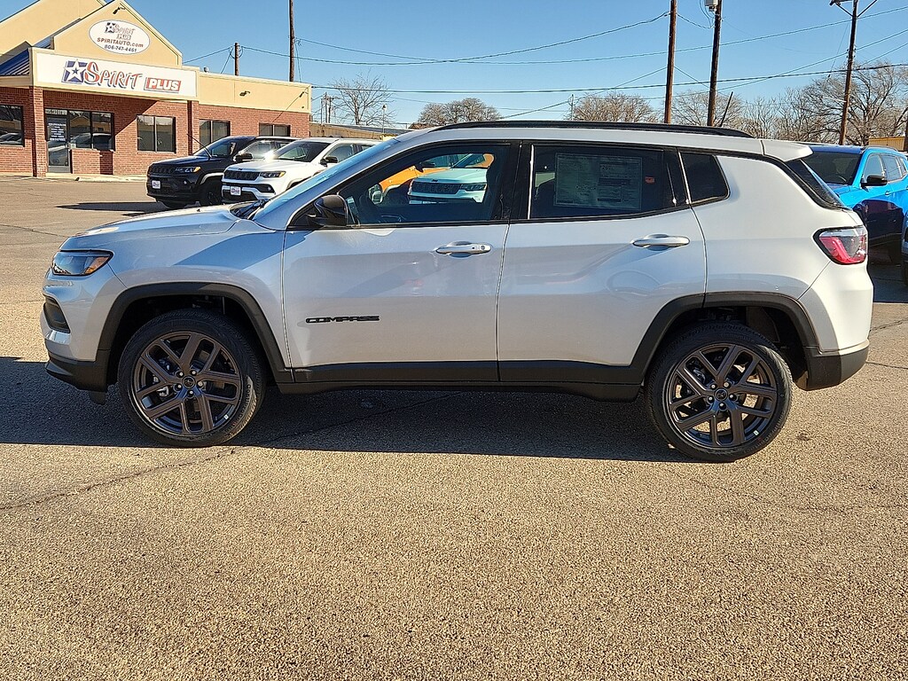 New 2026 Jeep Compass LATITUDE ALTITUDE 4X4 Sport Utility