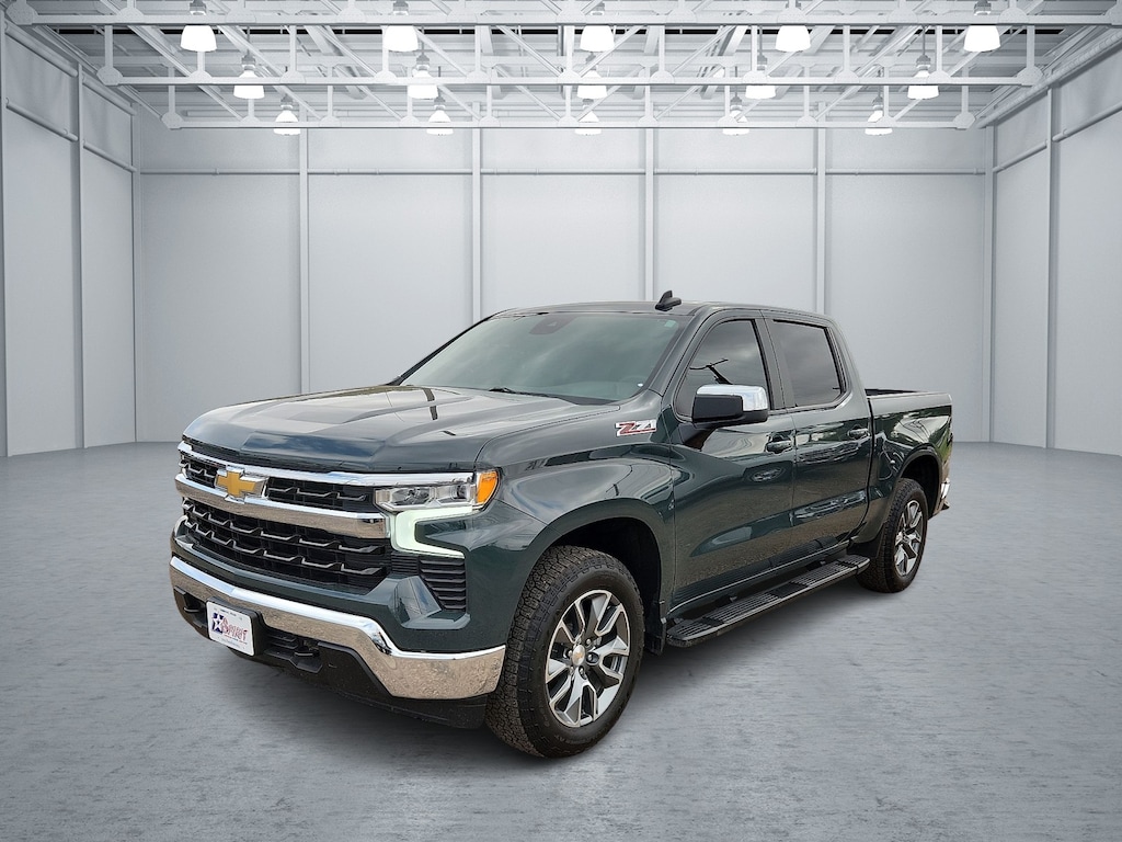 Used 2026 Chevrolet Silverado 1500 LT w/1LT 4x4 Crew Cab 5.75 ft. box 147.4 in. WB