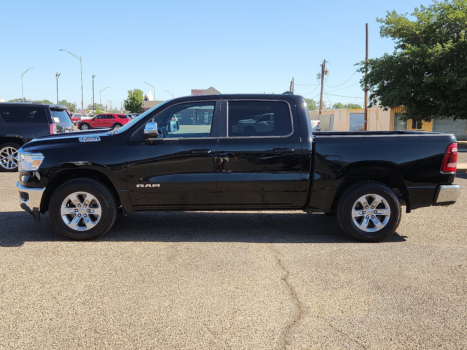 Used 2024 RAM Ram 1500 Pickup Laramie with VIN 1C6SRFJT2RN187534 for sale in Lubbock, TX