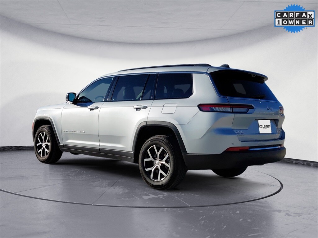 2024 Jeep Grand Cherokee Limited photo 2